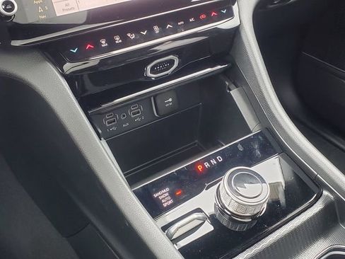 New 2026 Jeep Grand Cherokee L Limited image 13