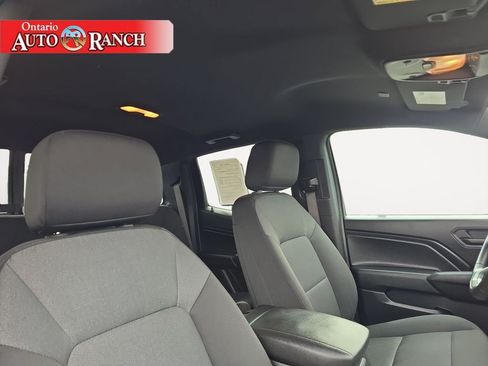 Used 2024 Chevrolet Colorado Trail Boss w/ Technology Package AWD/4WD image 8