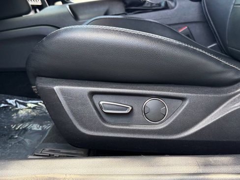 Used 2019 Ford Mustang GT Premium RWD image 27