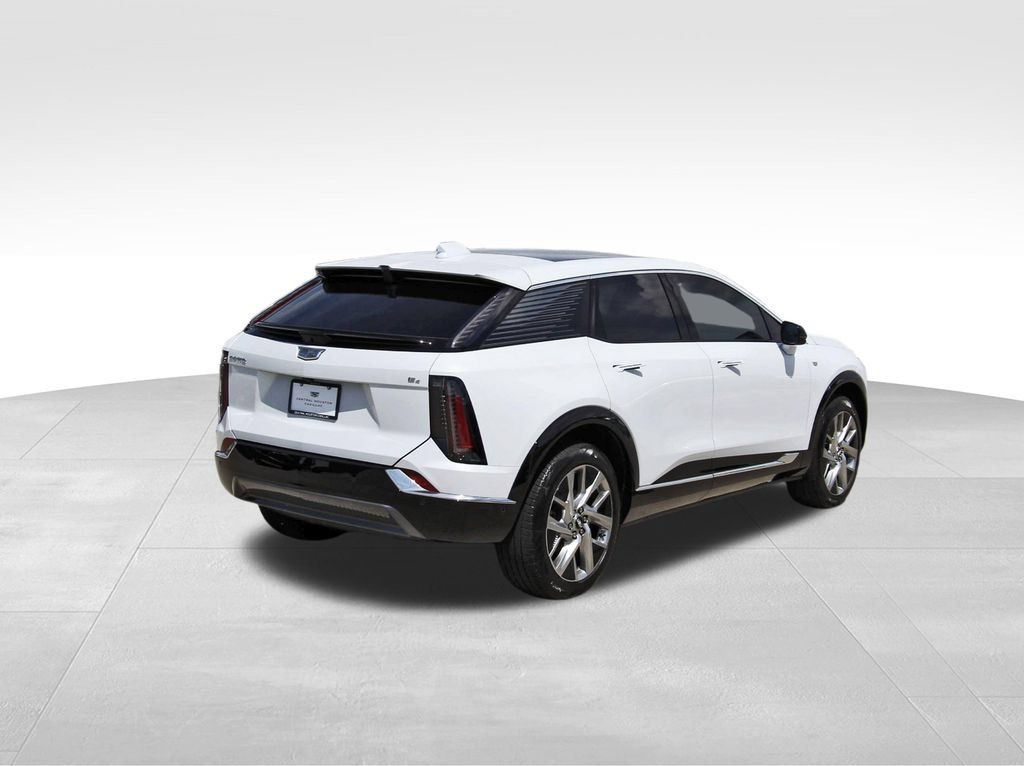 New 2027 Cadillac Optiq Luxury AWD/4WD image 4