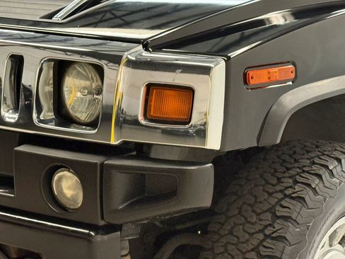 Used 2007 HUMMER H2 SUT Sport Utility Pickup 4D image 4