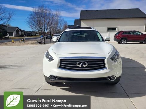 Used 2015 INFINITI QX70 AWD w/ Premium Package image 16