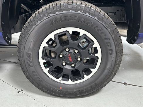 New 2025 Toyota Tacoma TRD Off-Road image 23