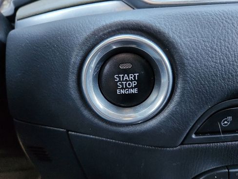 Used 2021 MAZDA CX-5 Signature image 9