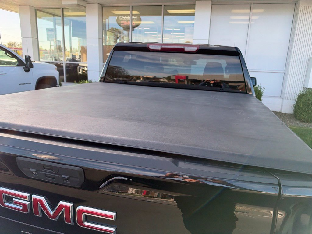 Used 2022 GMC Sierra 1500 AT4 AWD/4WD image 9