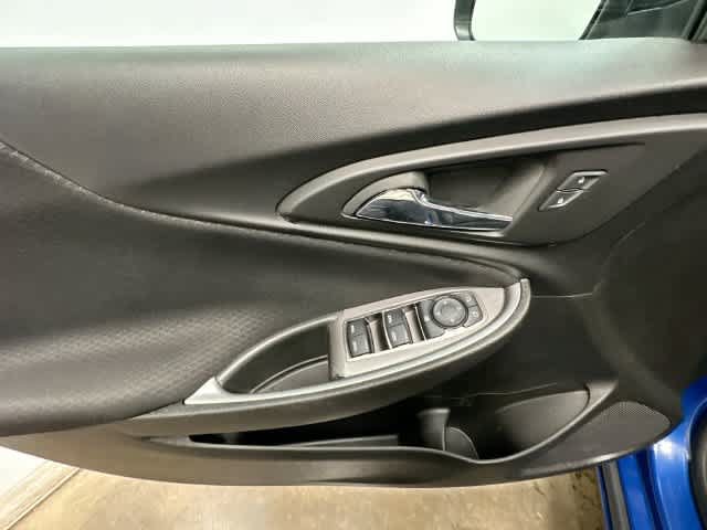 Used 2023 Chevrolet Malibu LT FWD image 19