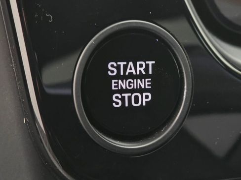 New 2026 Porsche Cayenne image 28