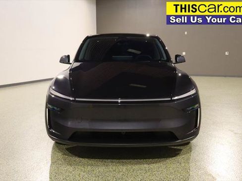 Used 2026 Tesla Model Y Long Range AWD/4WD image 2