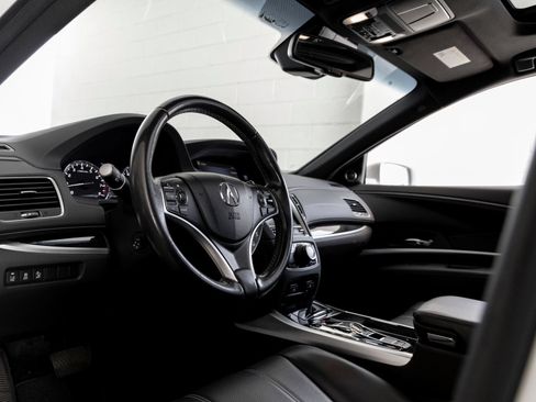 Used 2018 Acura RLX w/ Technology Package FWD image 13