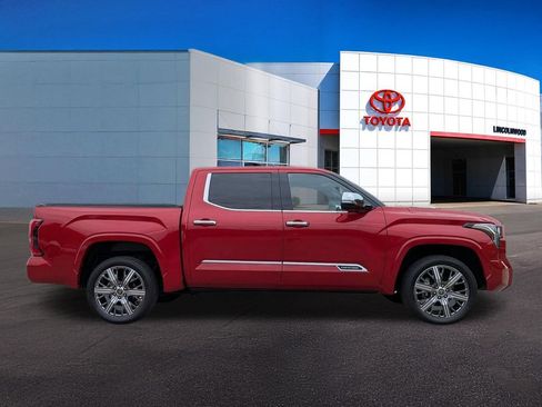 Used 2023 Toyota Tundra Capstone AWD/4WD image 8