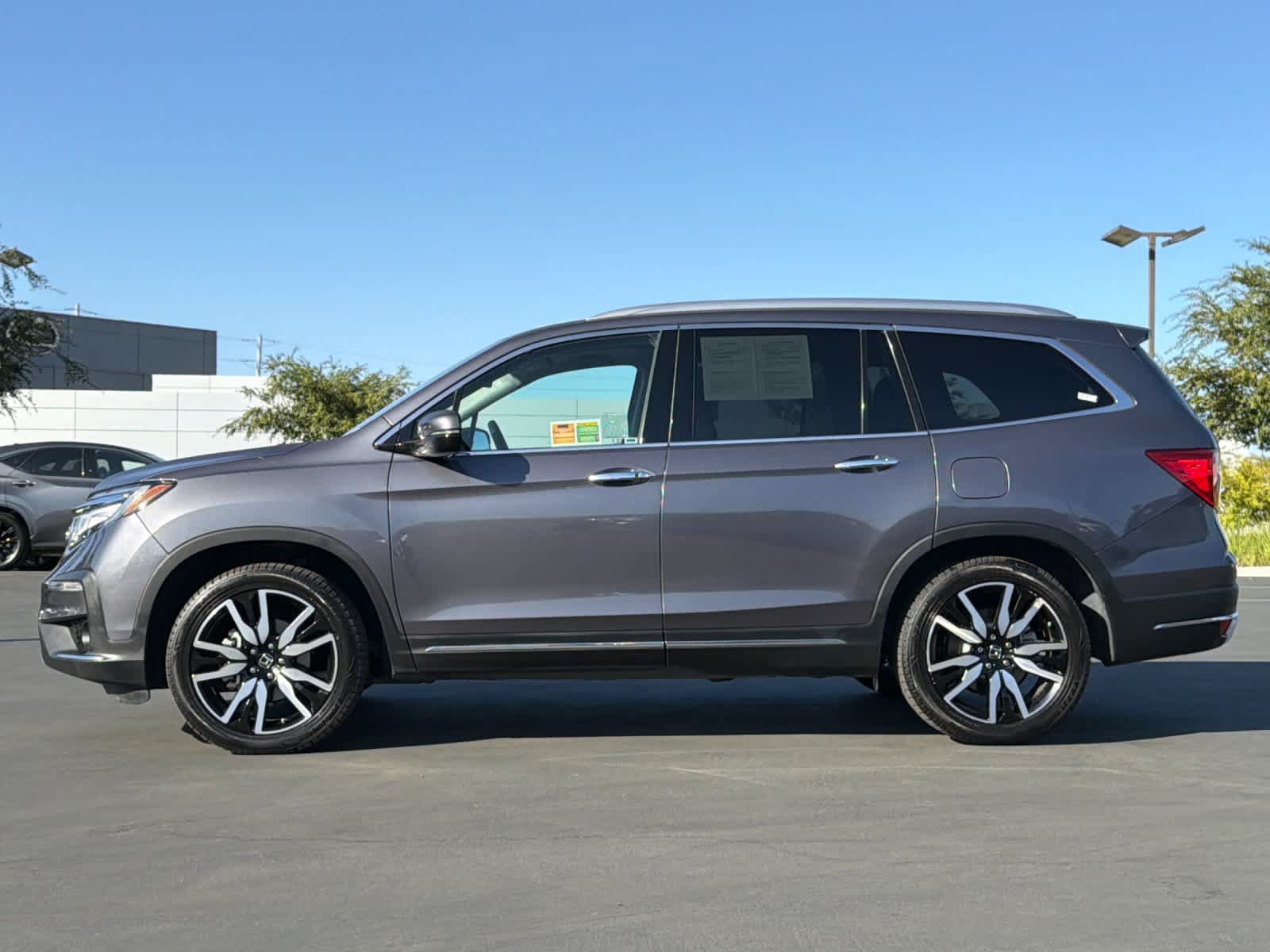 Used 2022 Honda Pilot Touring image 9