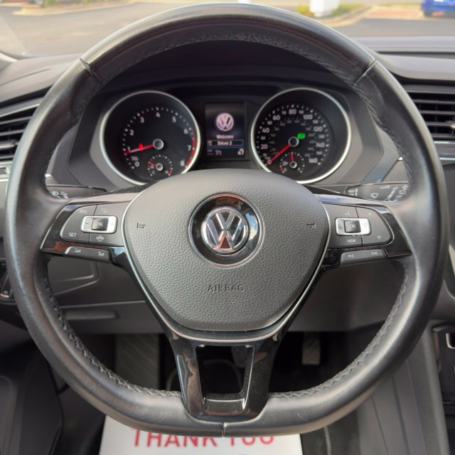 Used 2019 Volkswagen Tiguan SE w/ Panoramic Sunroof Package AWD/4WD image 19