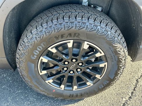 New 2026 Chevrolet Traverse Z71 w/ Driver Confidence Package image 20