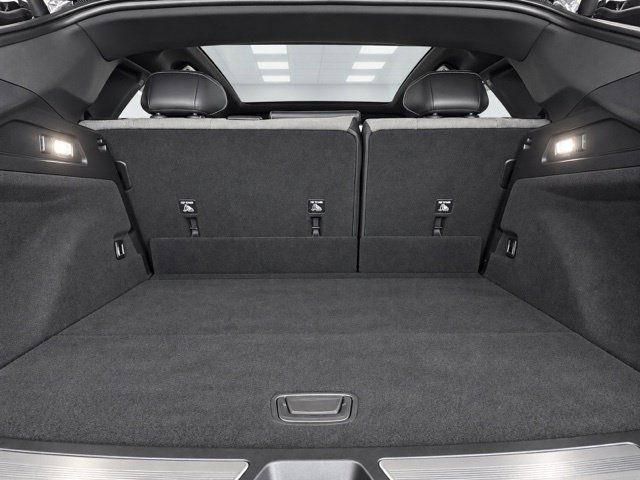 Used 2024 Cadillac Lyriq Tech w/ Driver Assist Package AWD/4WD image 12
