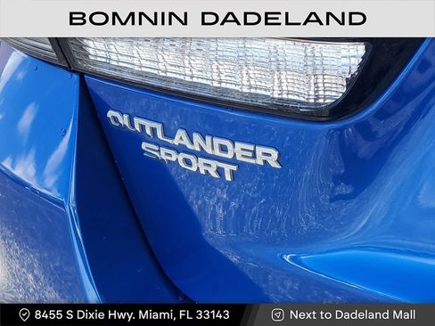 Used 2021 Mitsubishi Outlander Sport SE image 5