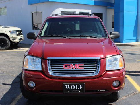 Used 2009 GMC Envoy SLE w/ Sun And Sound Package AWD/4WD image 3