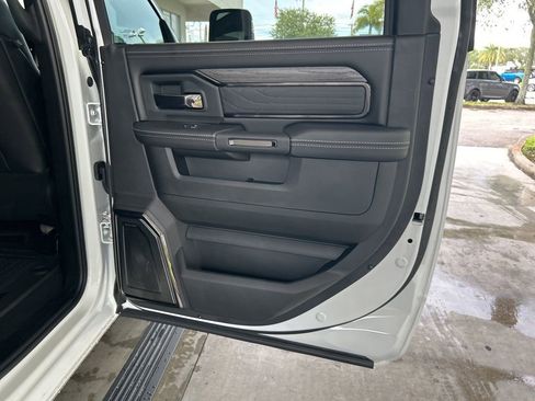 New 2026 RAM 3500 Limited image 37