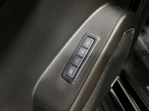 Used 2018 Chevrolet Tahoe LT AWD/4WD image 25