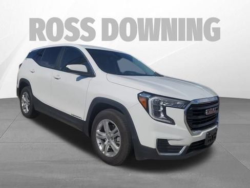 Used 2024 GMC Terrain SLE FWD image 3
