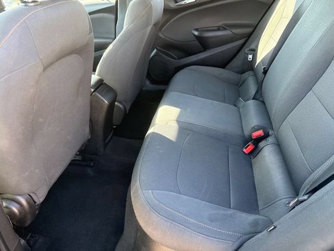 Used 2019 Chevrolet Cruze LS w/ LS Convenience Package FWD image 11
