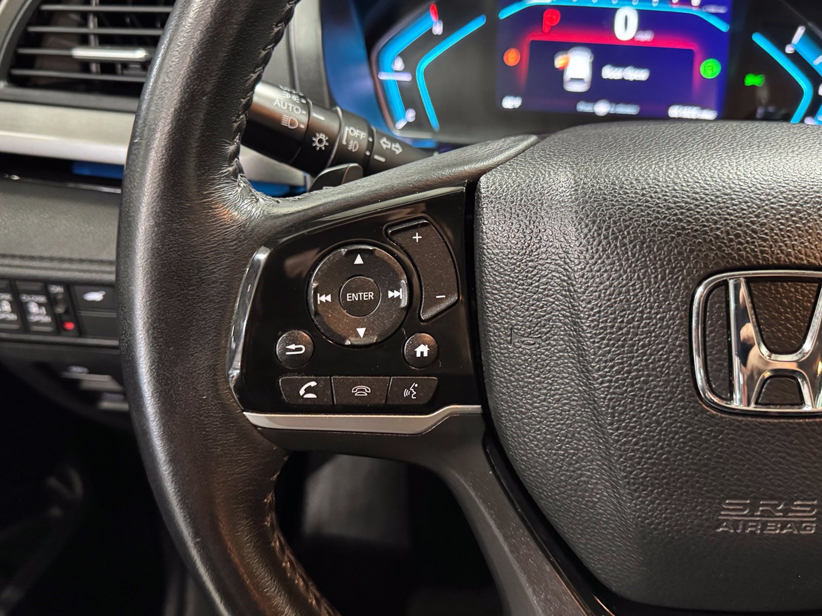 Used 2023 Honda Odyssey Touring image 21