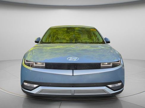 Used 2023 Hyundai Ioniq 5 SEL image 3