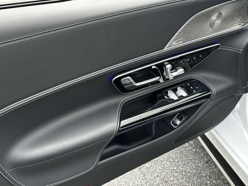 Certified 2025 Mercedes-Benz SL 63 AMG 4MATIC image 11