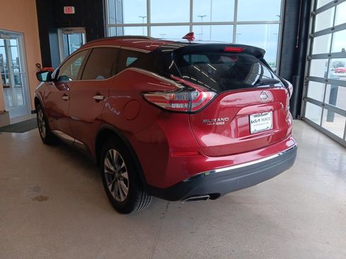 Used 2018 Nissan Murano SV image 9