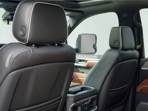 New 2026 GMC Sierra 3500 Denali Ultimate image 20