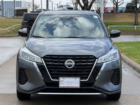 Certified 2021 Nissan Kicks S image 6