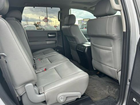 Used 2017 Toyota Sequoia Limited w/ Safety & Convenience Package AWD/4WD image 14