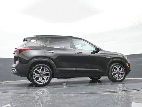 Used 2021 Kia Seltos SX w/ SX Sunroof Package AWD/4WD image 40
