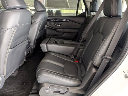 Used 2024 Honda Pilot EX-L image 17