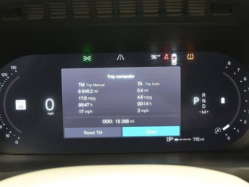 Certified 2023 Volvo XC90 B6 Plus w/ Protection Package Premier AWD/4WD image 13