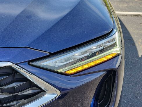 Used 2023 Acura MDX SH-AWD image 9