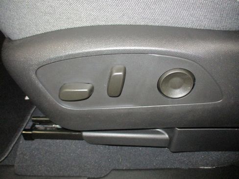 New 2026 GMC Sierra EV Elevation image 17