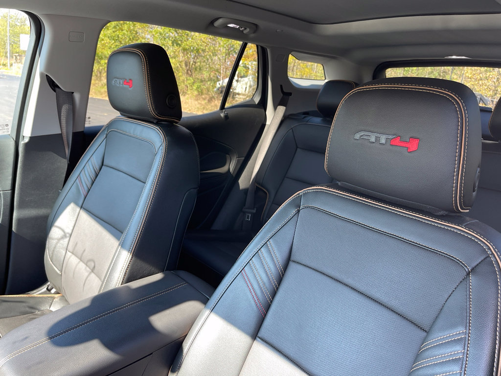 Used 2023 GMC Terrain AT4 AWD/4WD image 13