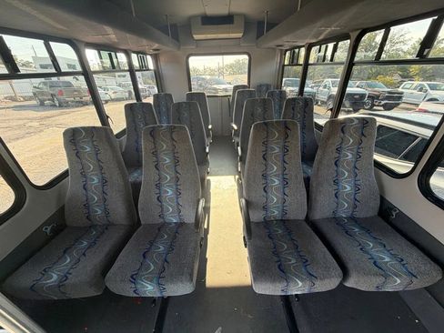 Used 2008 Ford E-350 and Econoline 350 Extended Wagon Super Duty RWD image 3