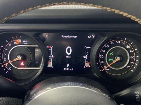 Used 2024 Jeep Wrangler Sahara w/ Technology Group image 11
