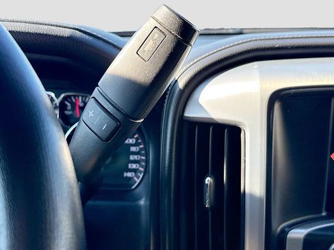 Used 2014 GMC Sierra 1500 SLT w/ SLT Crew Cab Value Package image 16