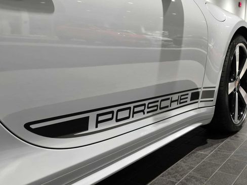 New 2026 Porsche 911 Carrera image 13