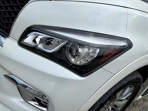 Used 2017 INFINITI QX80 4WD image 29