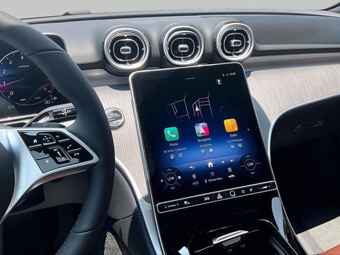 New 2026 Mercedes-Benz C 300 4MATIC Sedan image 9