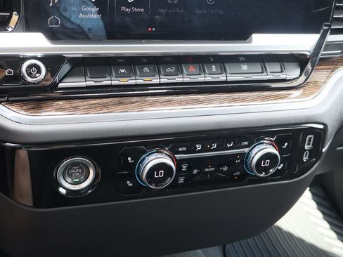 Used 2023 GMC Sierra 1500 Elevation AWD/4WD image 18