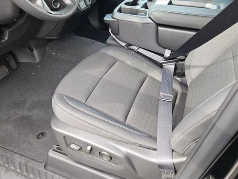 New 2026 Chevrolet Silverado 1500 Custom Trail Boss w/ LPO, Dark Essentials Package image 4