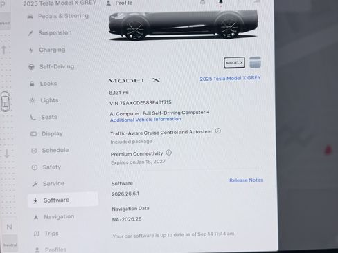 Used 2025 Tesla Model X AWD/4WD image 83