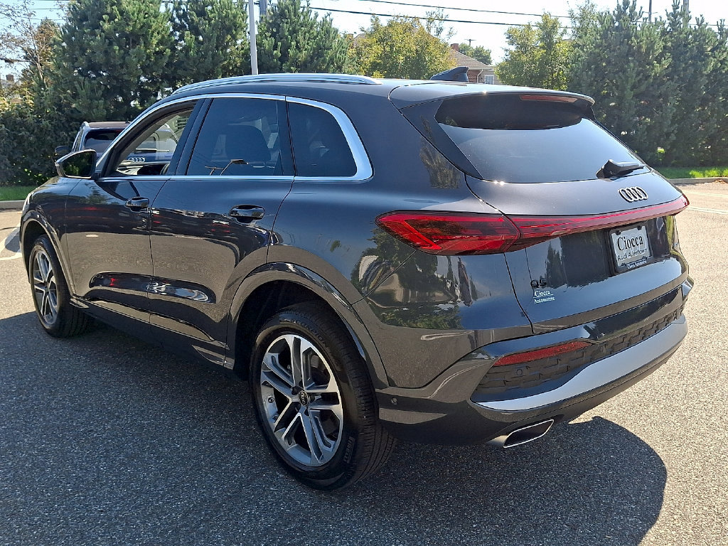 Used 2025 Audi Q5 Premium Plus w/ Premium Plus AWD/4WD image 7