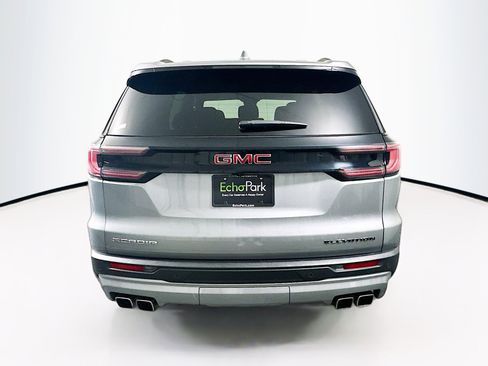 Used 2025 GMC Acadia Elevation image 7