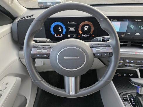 Used 2024 Hyundai Kona SEL image 23