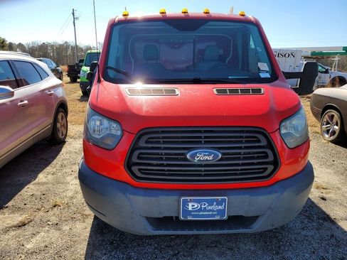 Used 2017 Ford Transit 250 138 RWD image 2